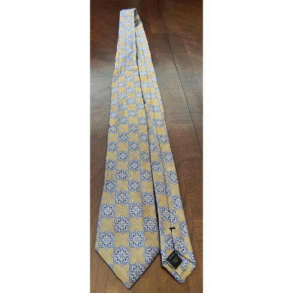 Jos. A. Bank Reserve Gold Blue 100% Silk Men’s Neck Tie Made In China - Picture 3 of 9